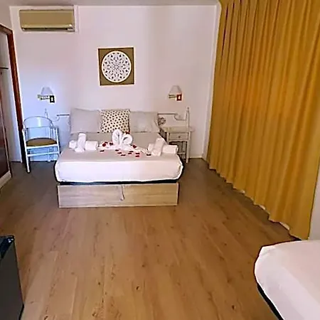 Hotel Mireia