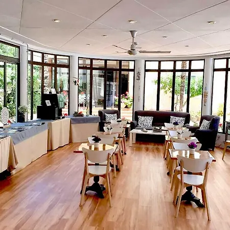 Hotel Mireia Lloret de Mar